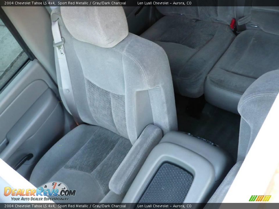 2004 Chevrolet Tahoe LS 4x4 Sport Red Metallic / Gray/Dark Charcoal Photo #35