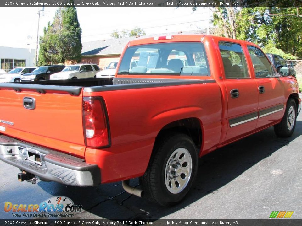 2007 Chevrolet Silverado 1500 Classic LS Crew Cab Victory Red / Dark Charcoal Photo #5
