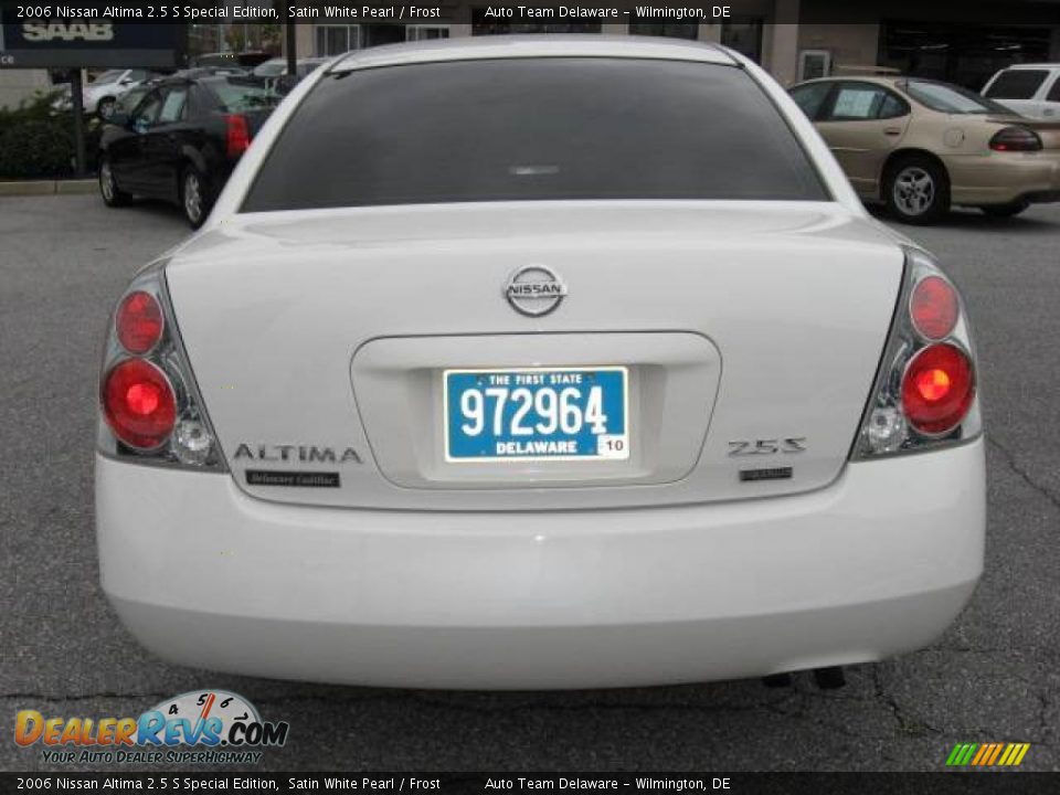 2006 Nissan Altima 2.5 S Special Edition Satin White Pearl / Frost Photo #5