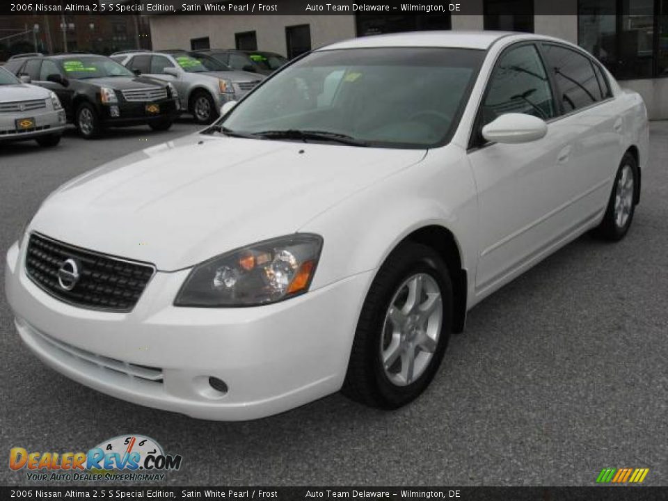 2006 Nissan Altima 2.5 S Special Edition Satin White Pearl / Frost Photo #10