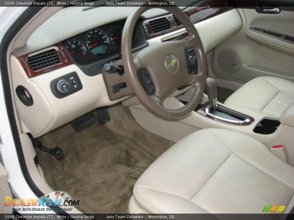 2008 Chevrolet Impala LTZ White / Neutral Beige Photo #12
