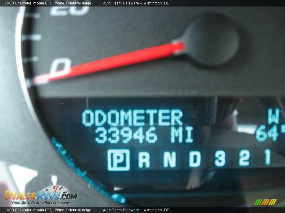 2008 Chevrolet Impala LTZ White / Neutral Beige Photo #18