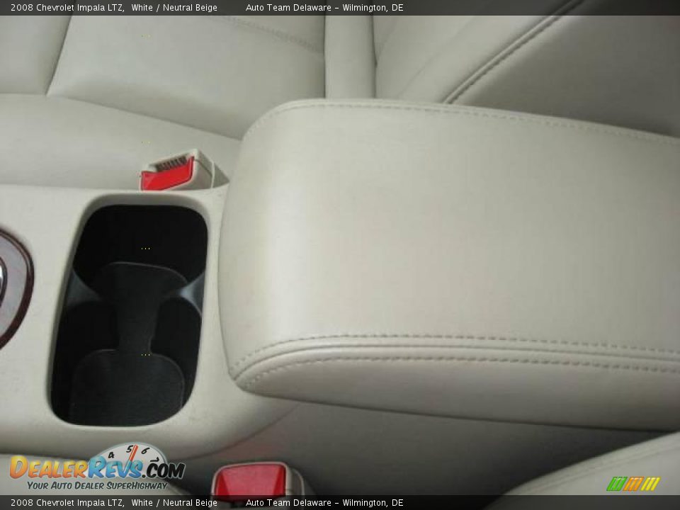 2008 Chevrolet Impala LTZ White / Neutral Beige Photo #23