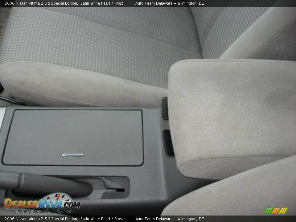 2006 Nissan Altima 2.5 S Special Edition Satin White Pearl / Frost Photo #25