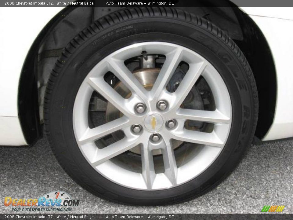 2008 Chevrolet Impala LTZ White / Neutral Beige Photo #31