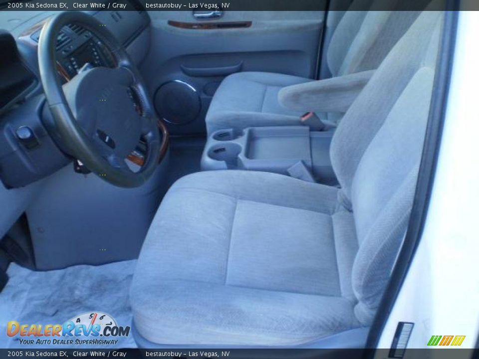 2005 Kia Sedona EX Clear White / Gray Photo #21