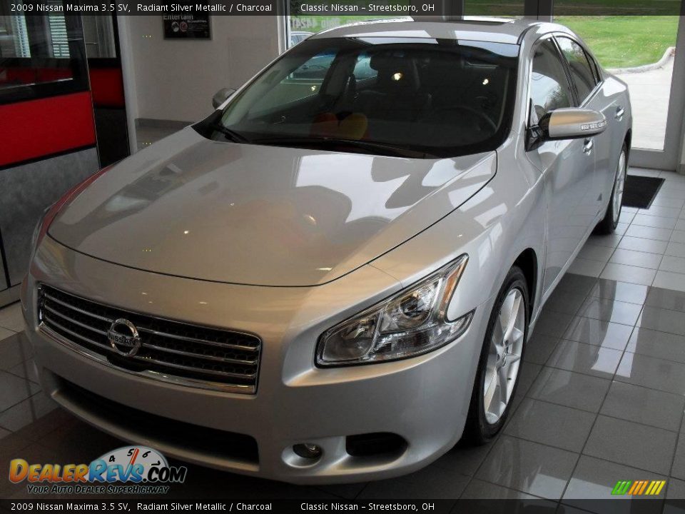 2009 Nissan Maxima 3.5 SV Radiant Silver Metallic / Charcoal Photo #1