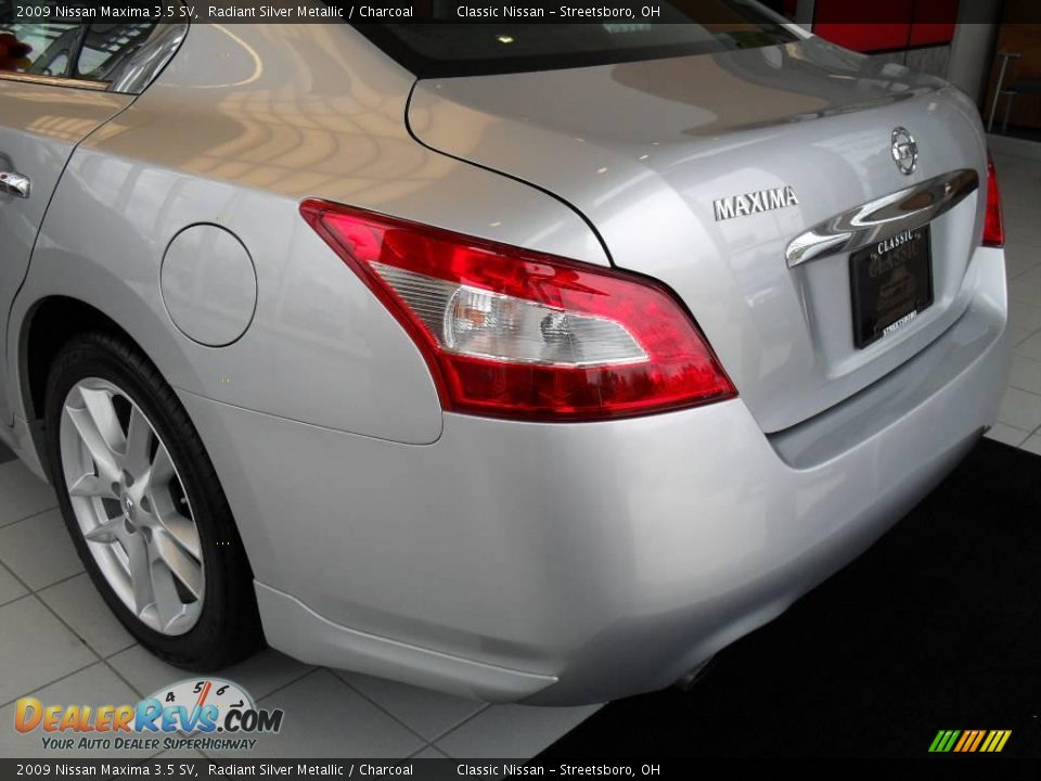 2009 Nissan Maxima 3.5 SV Radiant Silver Metallic / Charcoal Photo #9