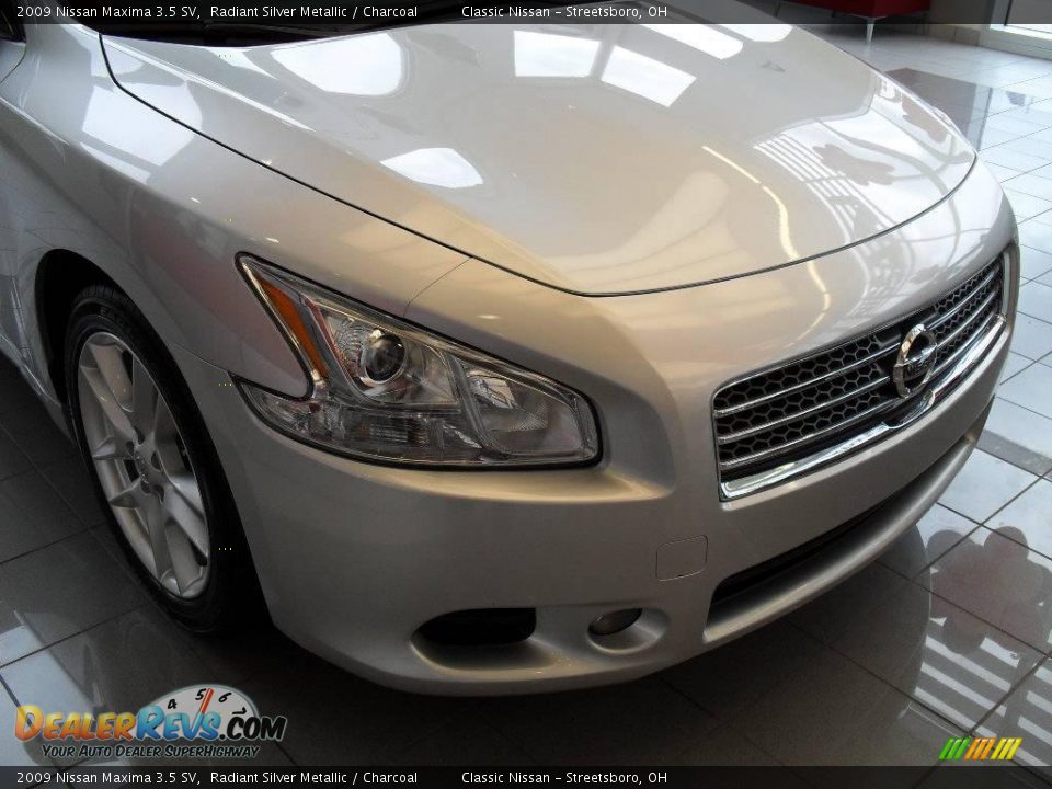 2009 Nissan Maxima 3.5 SV Radiant Silver Metallic / Charcoal Photo #12
