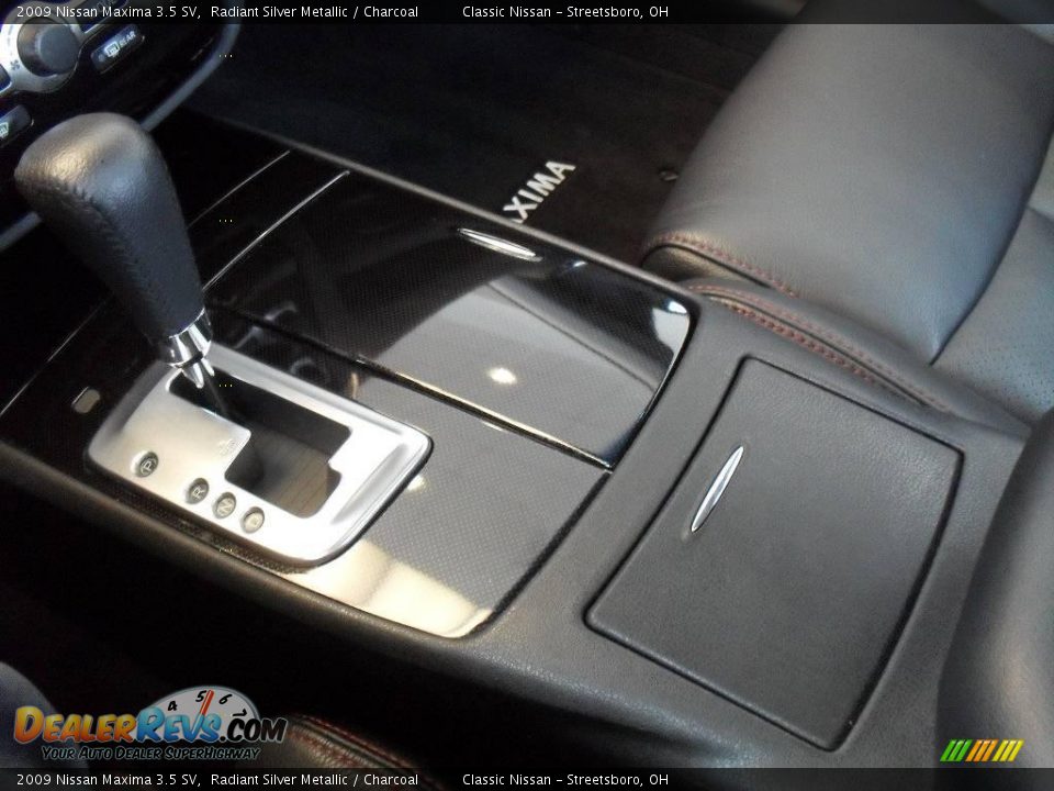 2009 Nissan Maxima 3.5 SV Radiant Silver Metallic / Charcoal Photo #29