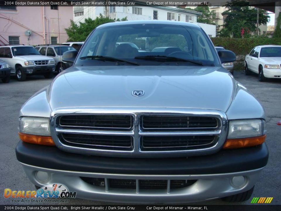 2004 Dodge Dakota Sport Quad Cab Bright Silver Metallic / Dark Slate Gray Photo #9