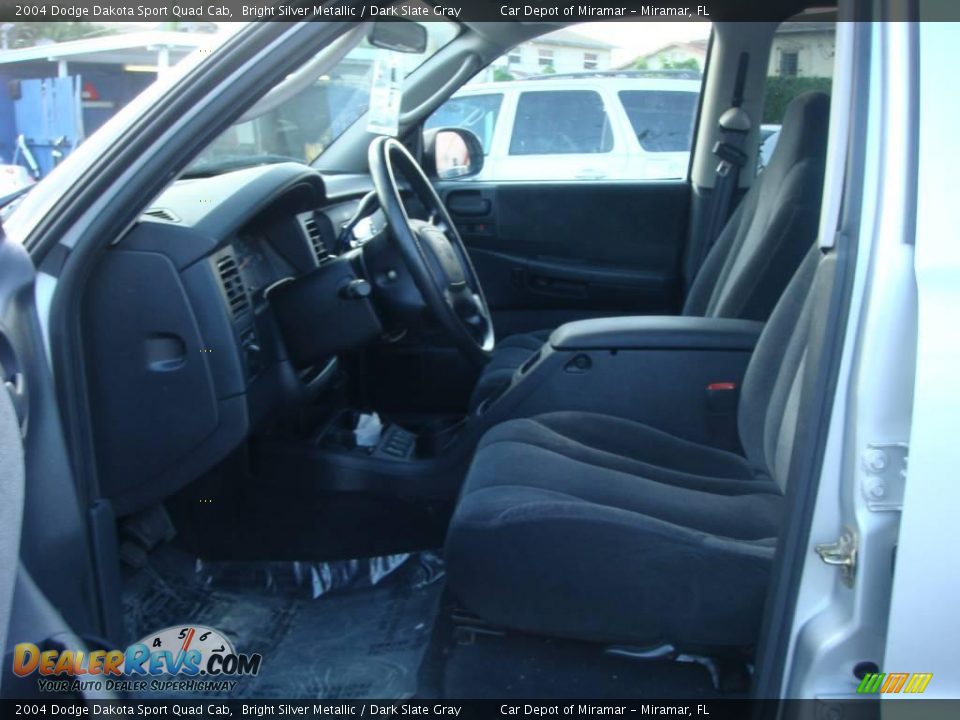 2004 Dodge Dakota Sport Quad Cab Bright Silver Metallic / Dark Slate Gray Photo #11