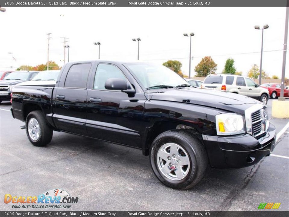 2006 Dodge Dakota SLT Quad Cab Black / Medium Slate Gray Photo #2