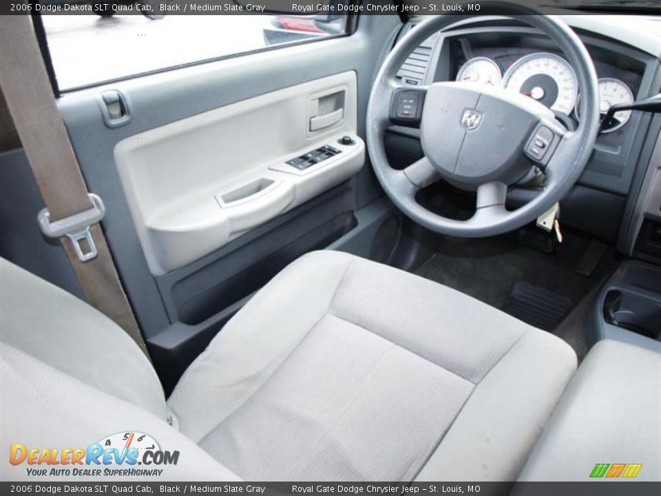 2006 Dodge Dakota SLT Quad Cab Black / Medium Slate Gray Photo #11