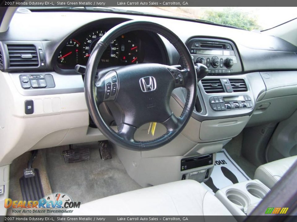 2007 Honda Odyssey EX-L Slate Green Metallic / Ivory Photo #13