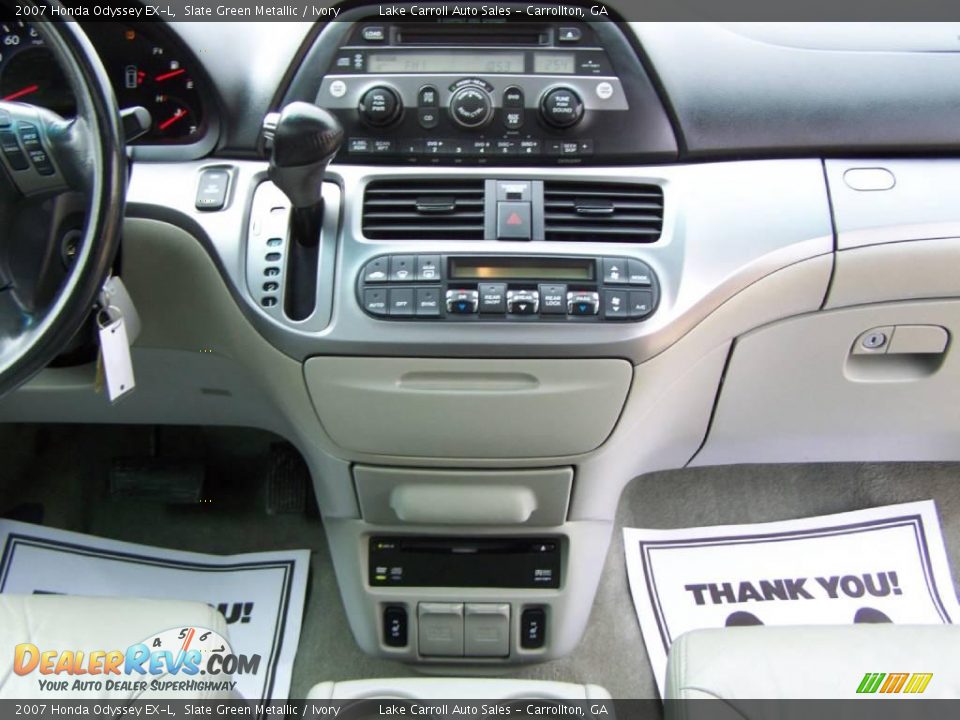 2007 Honda Odyssey EX-L Slate Green Metallic / Ivory Photo #19