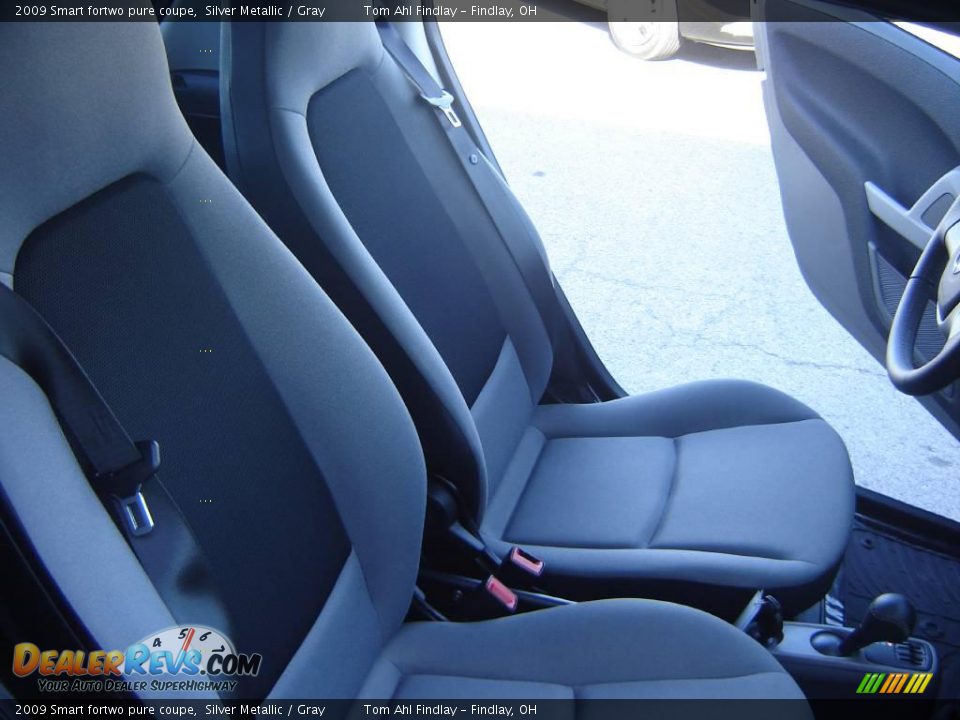 2009 Smart fortwo pure coupe Silver Metallic / Gray Photo #12