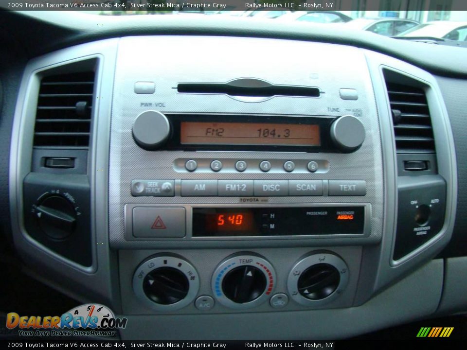 2009 Toyota Tacoma V6 Access Cab 4x4 Silver Streak Mica / Graphite Gray Photo #13