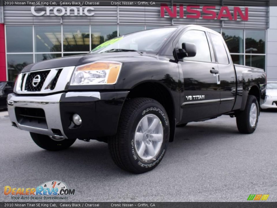 2010 Nissan Titan SE King Cab Galaxy Black / Charcoal Photo #1