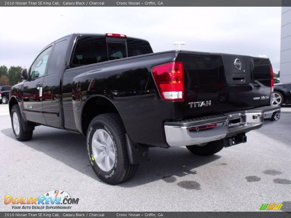 2010 Nissan Titan SE King Cab Galaxy Black / Charcoal Photo #3