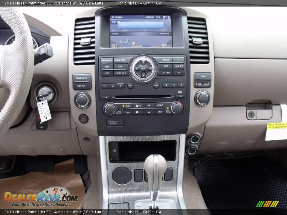2010 Nissan Pathfinder SE Avalanche White / Cafe Latte Photo #10