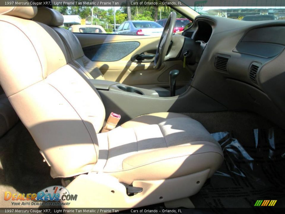 1997 Mercury Cougar XR7 Light Prairie Tan Metallic / Prairie Tan Photo #16