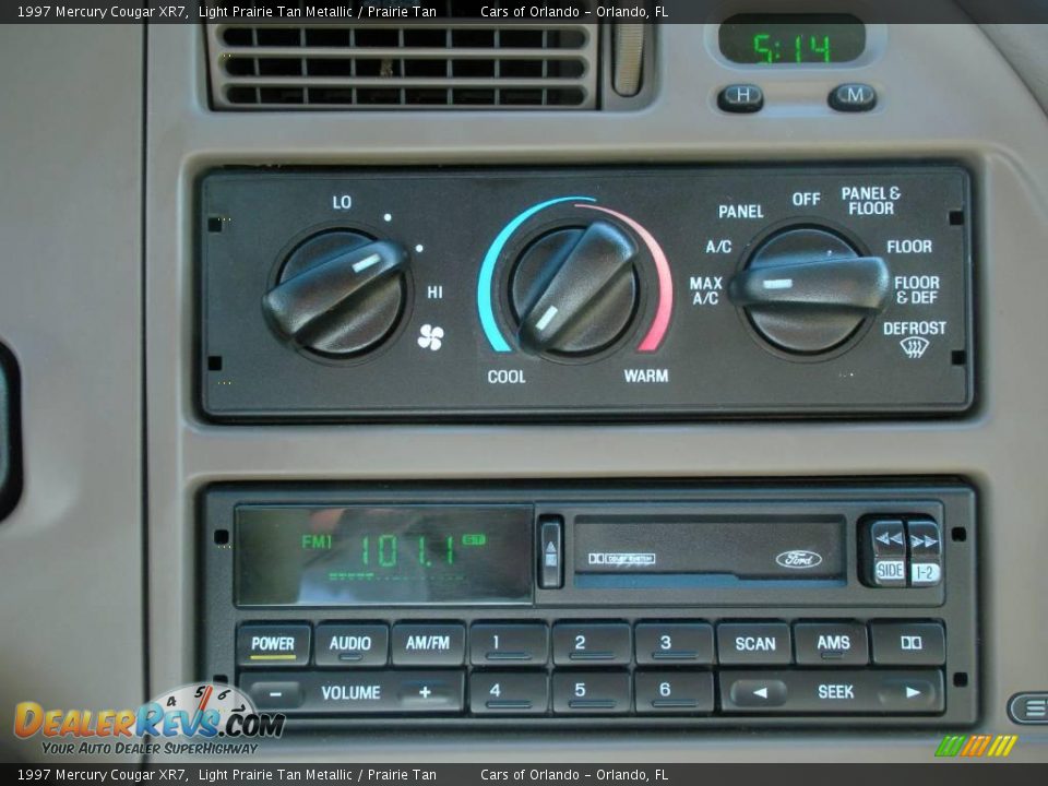 1997 Mercury Cougar XR7 Light Prairie Tan Metallic / Prairie Tan Photo #23