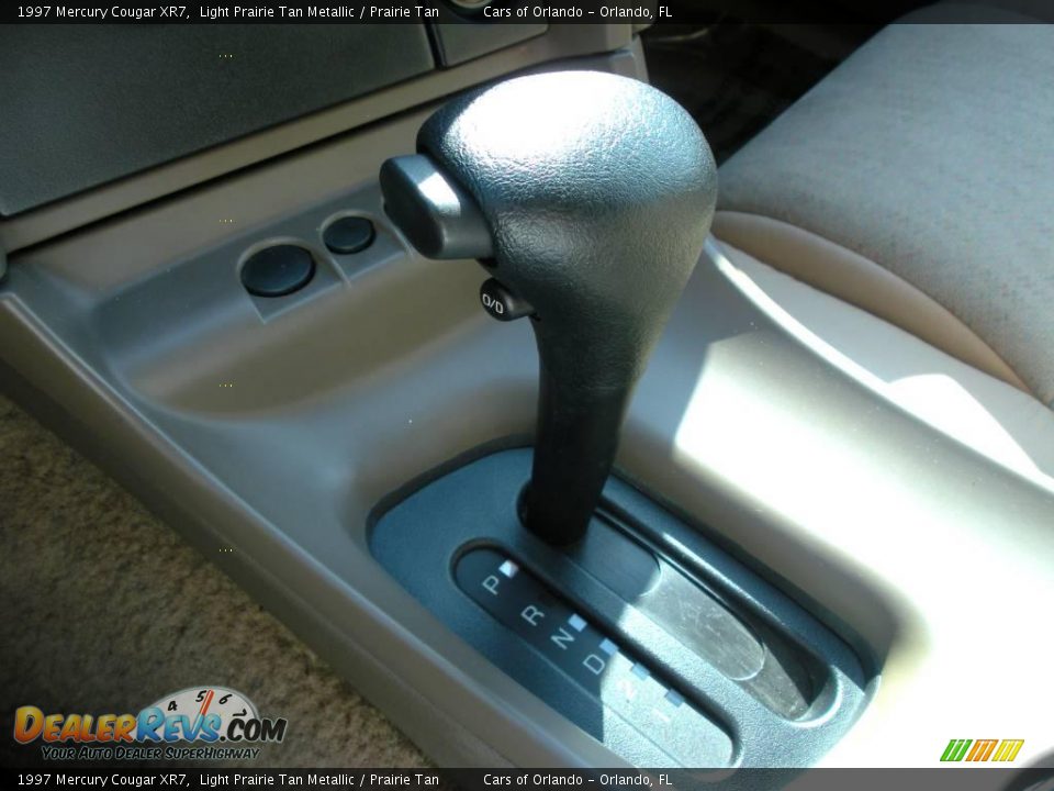 1997 Mercury Cougar XR7 Light Prairie Tan Metallic / Prairie Tan Photo #24