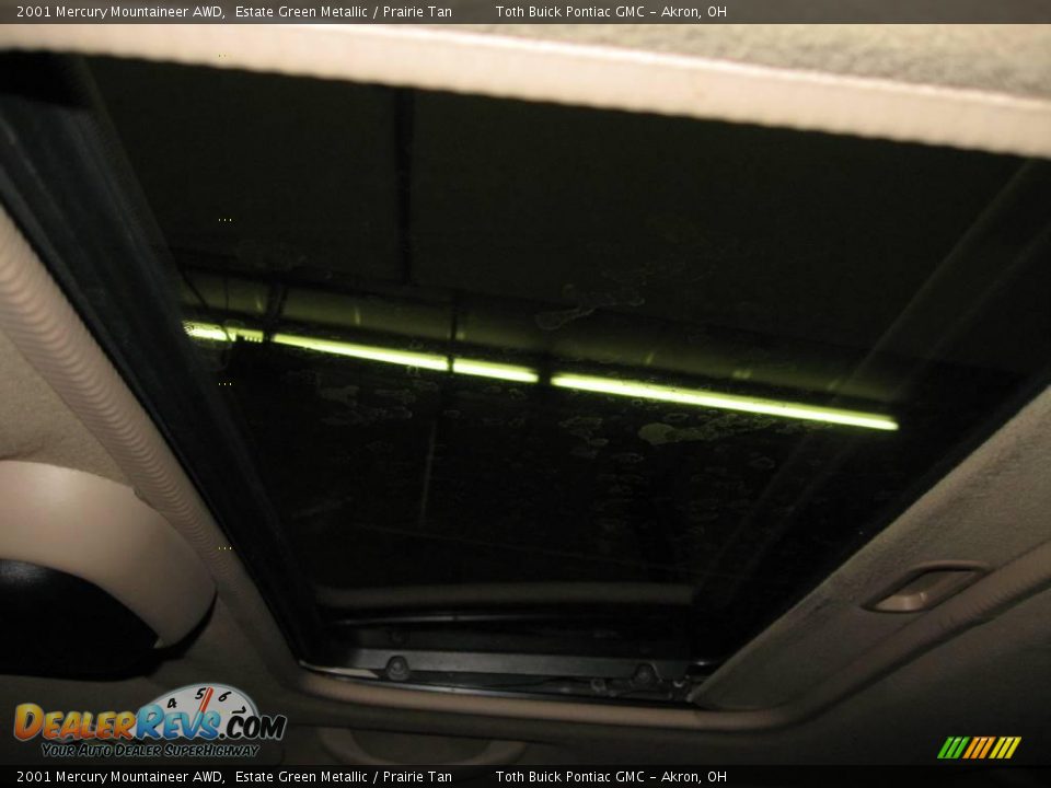 2001 Mercury Mountaineer AWD Estate Green Metallic / Prairie Tan Photo #12