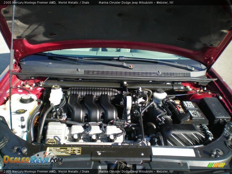 2005 Mercury Montego Premier AWD Merlot Metallic / Shale Photo #15