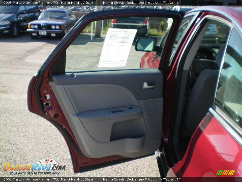 2005 Mercury Montego Premier AWD Merlot Metallic / Shale Photo #17