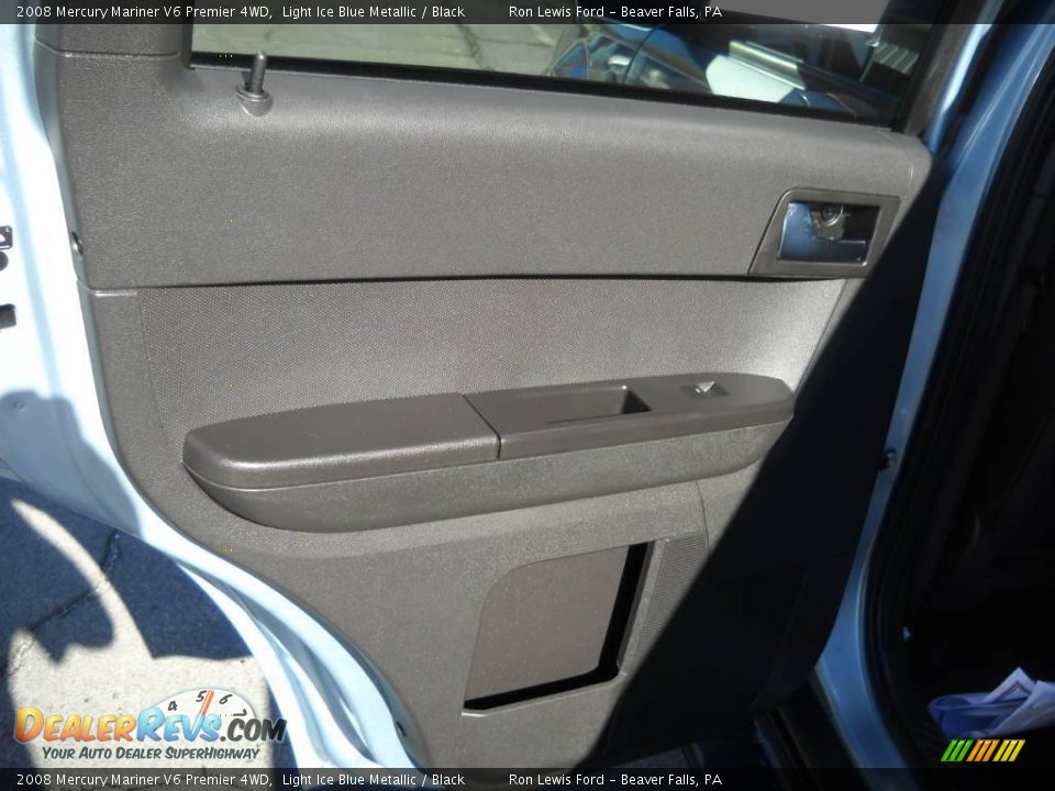 2008 Mercury Mariner V6 Premier 4WD Light Ice Blue Metallic / Black Photo #10