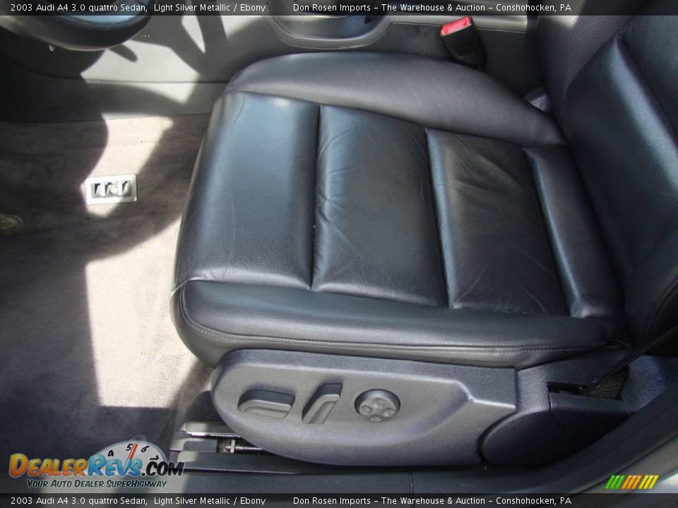 2003 Audi A4 3.0 quattro Sedan Light Silver Metallic / Ebony Photo #15