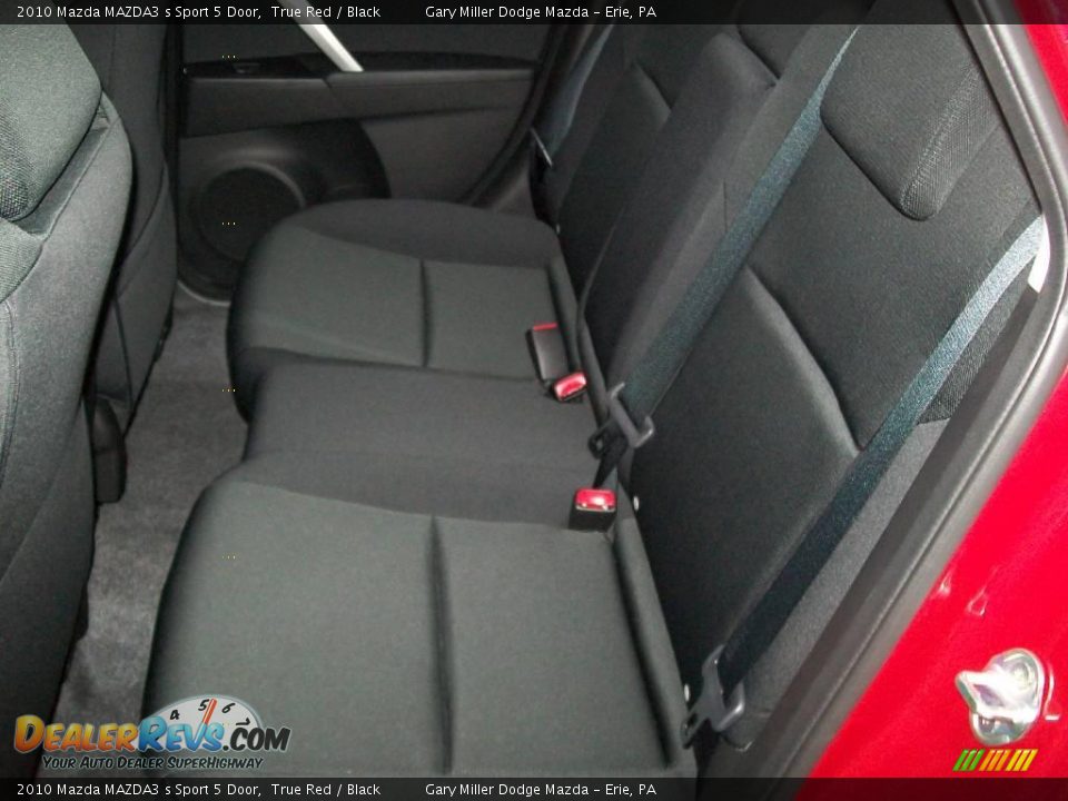 2010 Mazda MAZDA3 s Sport 5 Door True Red / Black Photo #13