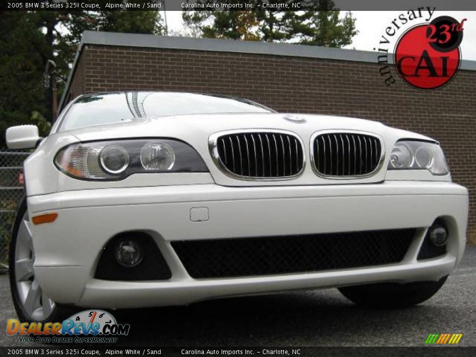 2005 BMW 3 Series 325i Coupe Alpine White / Sand Photo #1
