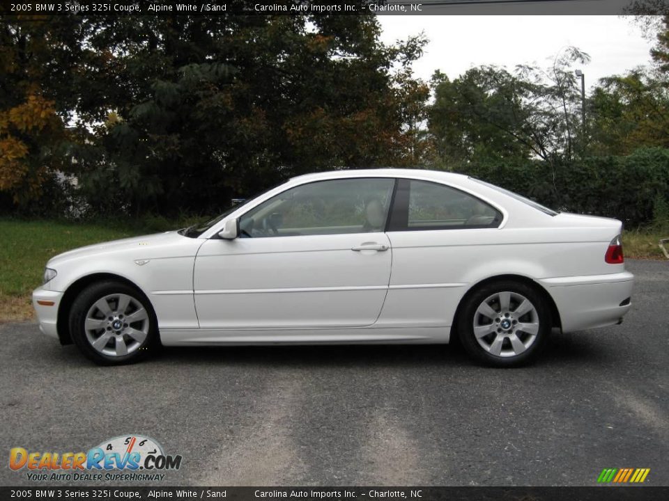 2005 BMW 3 Series 325i Coupe Alpine White / Sand Photo #5