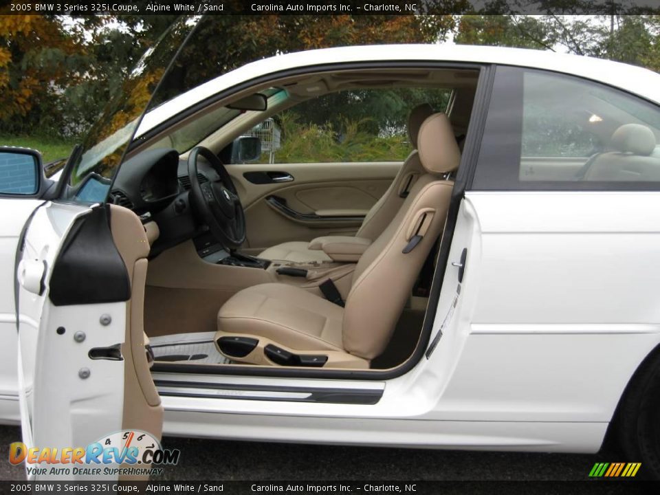 2005 BMW 3 Series 325i Coupe Alpine White / Sand Photo #14