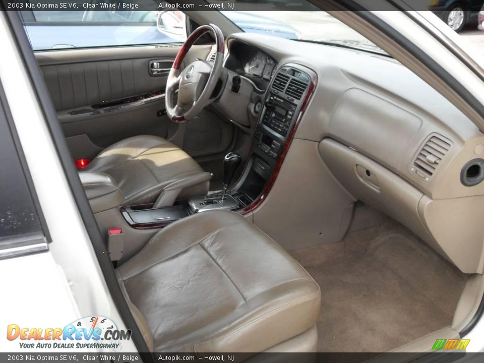 2003 Kia Optima SE V6 Clear White / Beige Photo #9