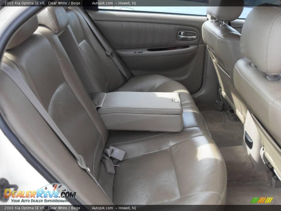 2003 Kia Optima SE V6 Clear White / Beige Photo #10