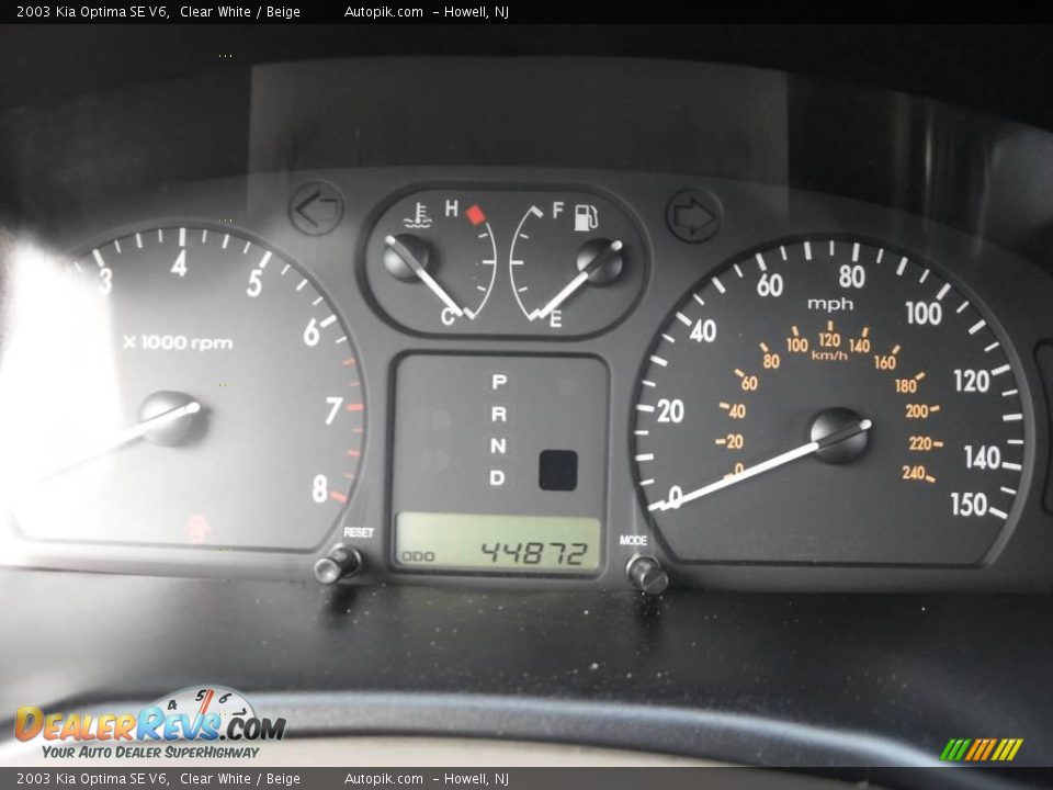 2003 Kia Optima SE V6 Clear White / Beige Photo #15