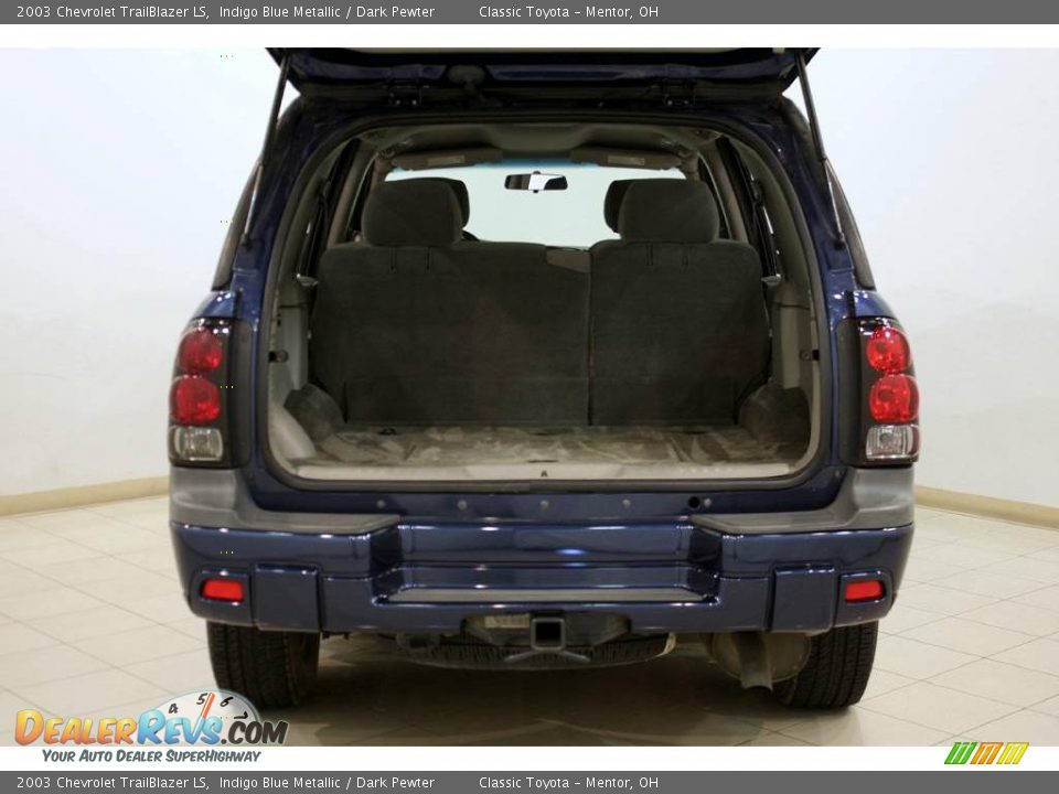 2003 Chevrolet TrailBlazer LS Indigo Blue Metallic / Dark Pewter Photo #18