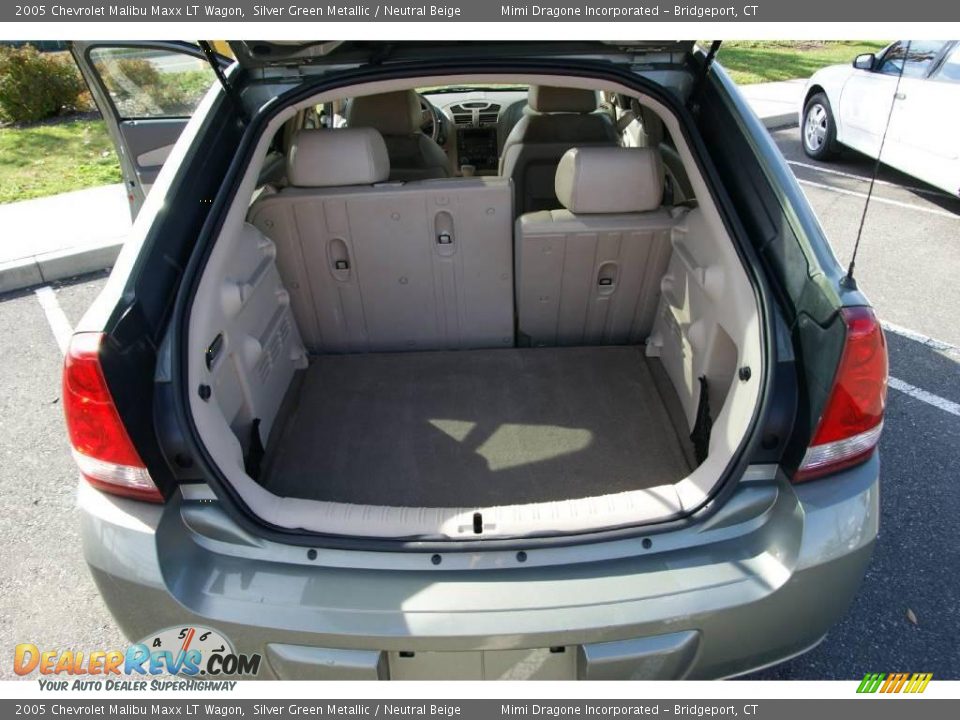 2005 Chevrolet Malibu Maxx LT Wagon Silver Green Metallic / Neutral Beige Photo #9