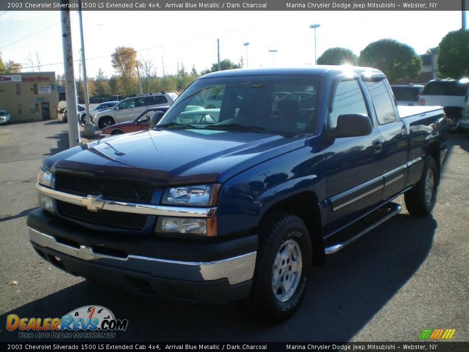 2003 Chevrolet Silverado 1500 LS Extended Cab 4x4 Arrival Blue Metallic / Dark Charcoal Photo #1