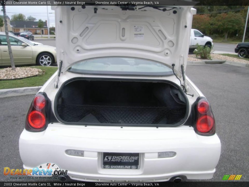 2003 Chevrolet Monte Carlo SS White / Neutral Beige Photo #14