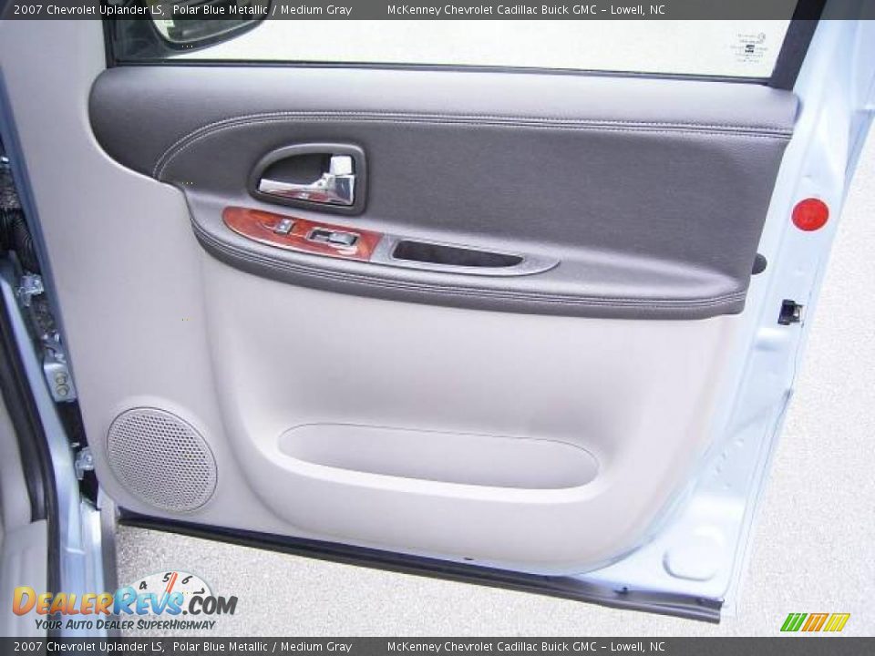 2007 Chevrolet Uplander LS Polar Blue Metallic / Medium Gray Photo #17