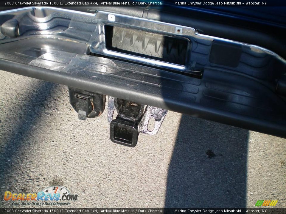 2003 Chevrolet Silverado 1500 LS Extended Cab 4x4 Arrival Blue Metallic / Dark Charcoal Photo #6