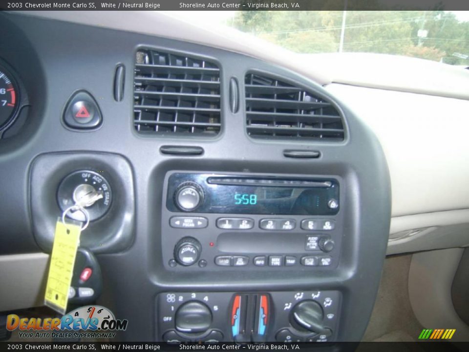 2003 Chevrolet Monte Carlo SS White / Neutral Beige Photo #20