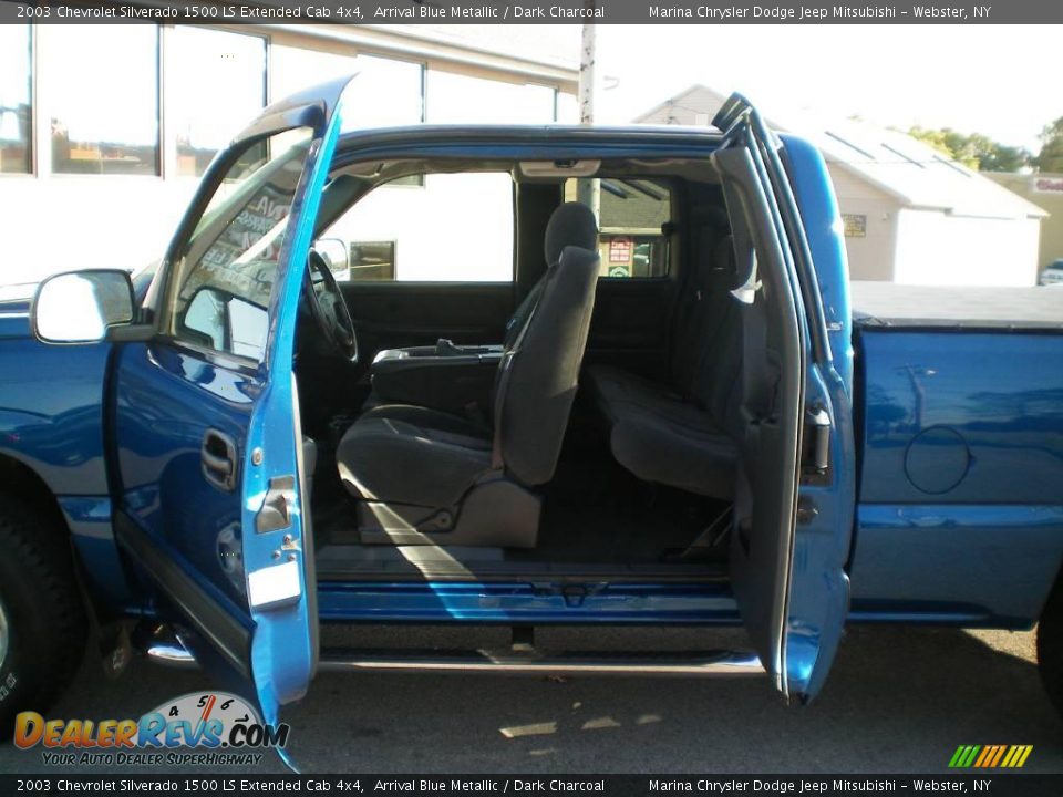 2003 Chevrolet Silverado 1500 LS Extended Cab 4x4 Arrival Blue Metallic / Dark Charcoal Photo #17