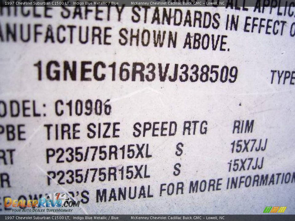 1997 Chevrolet Suburban C1500 LT Indigo Blue Metallic / Blue Photo #10