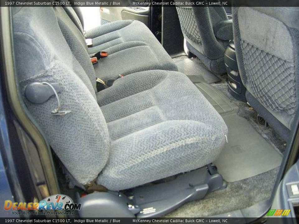 1997 Chevrolet Suburban C1500 LT Indigo Blue Metallic / Blue Photo #13